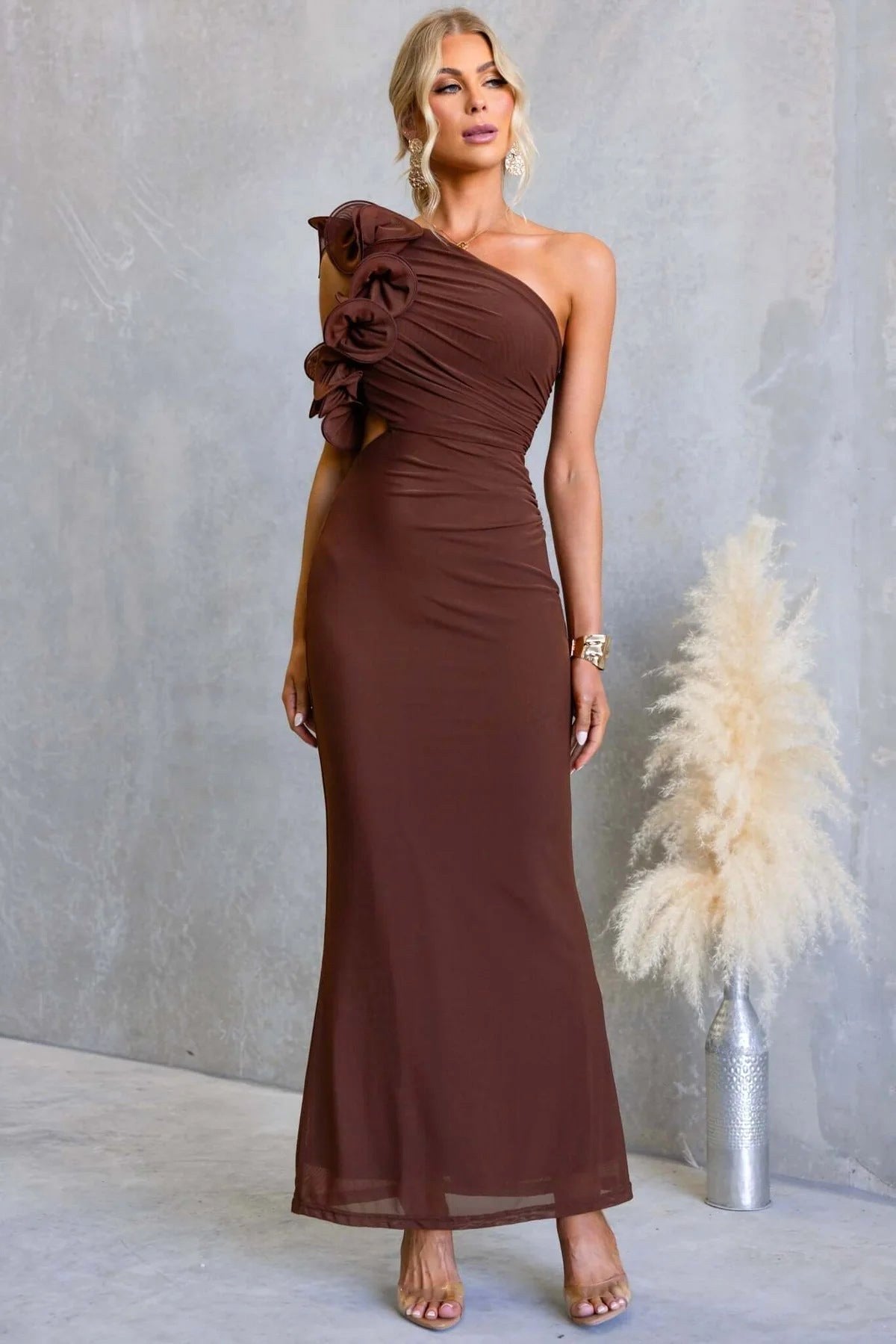 Claudine | Women's One-Shoulder Maxi Dress with Ruffled Detail, Fitted Evening Dress | My Sweet Wardrobe | Burgundy
