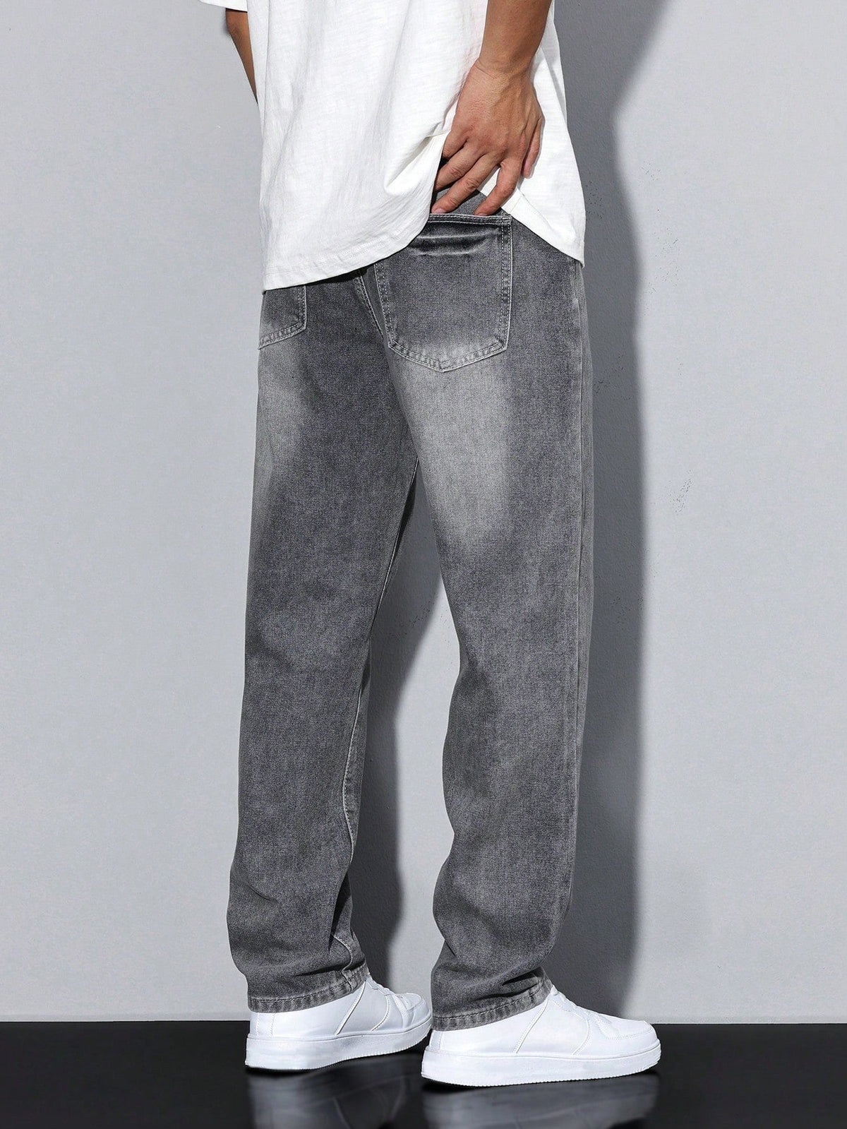 Gregory | Men's Cotton-Blend Pants in Solid Colour, Relaxed-Fit Jeans | My Sweet Wardrobe